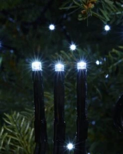 448 Cool White Cluster Light Strand